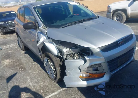 2014 Ford Escape S z USA, uszkodzony, nr VIN 1FMCU0F79EUD58523